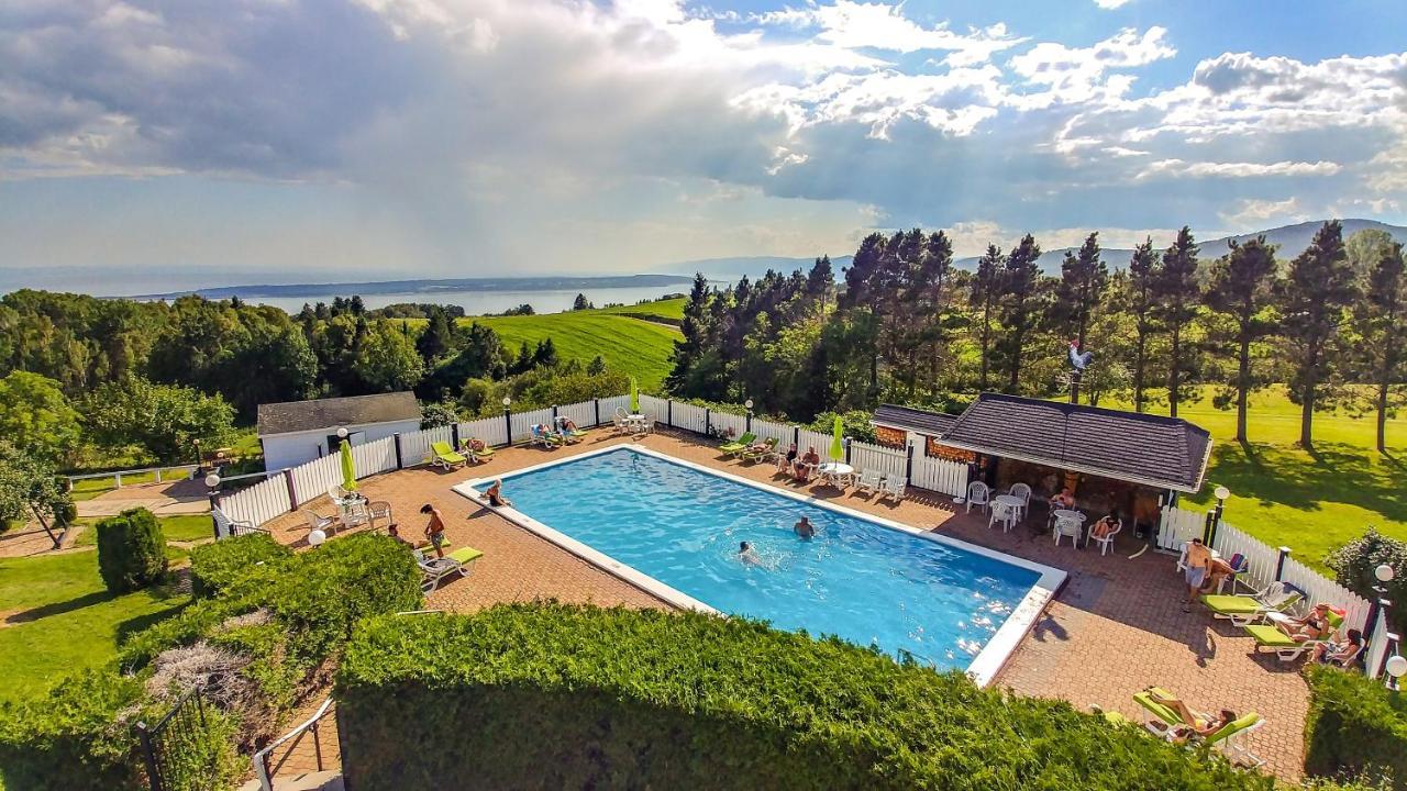 Auberge De Nos Aieux Les Éboulements Exteriér fotografie