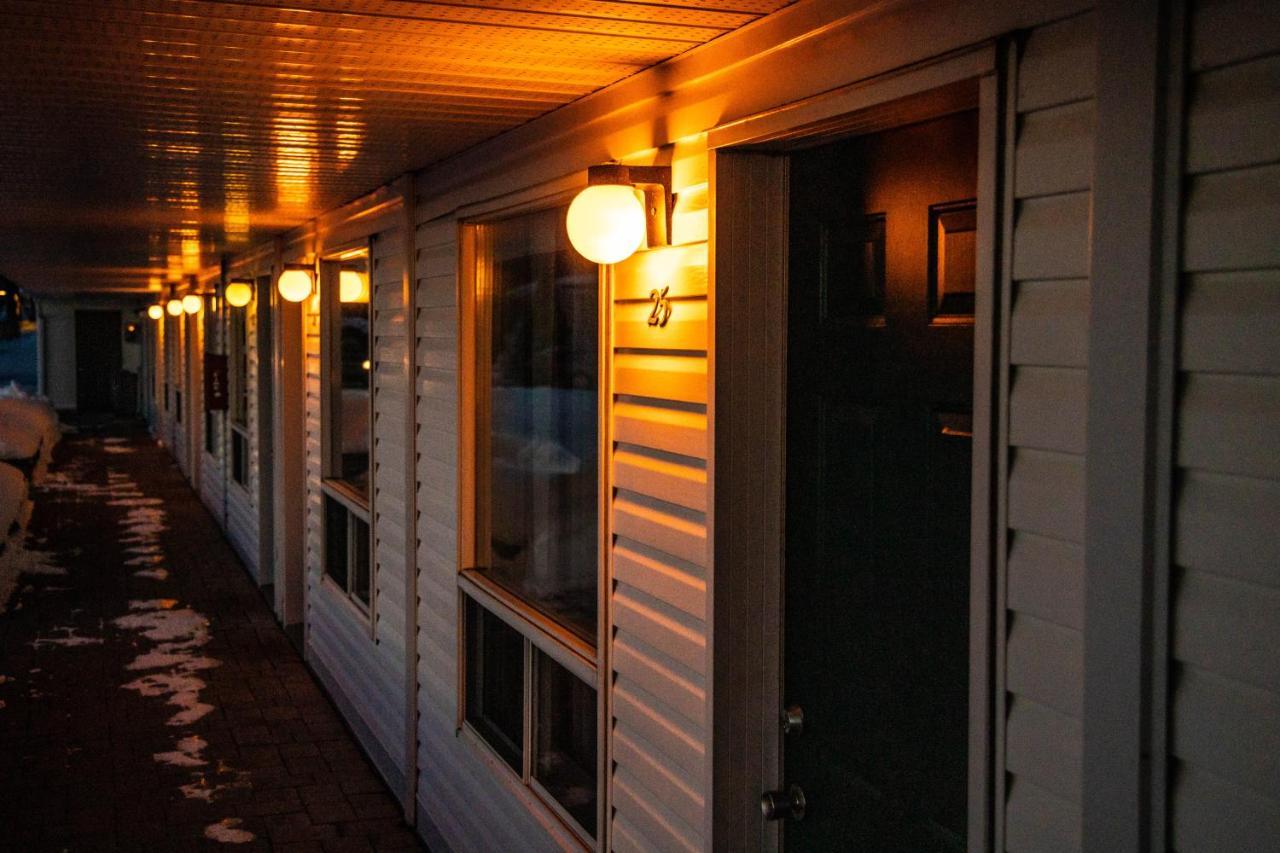 Auberge De Nos Aieux Les Éboulements Exteriér fotografie