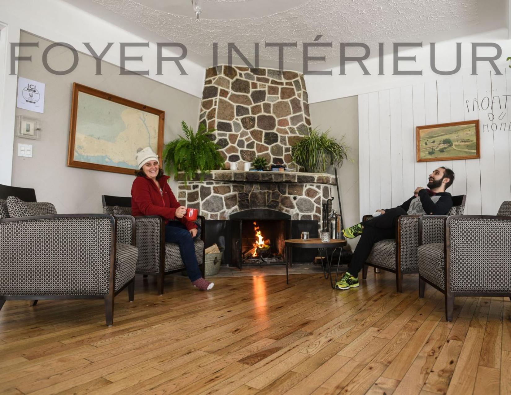 Auberge De Nos Aieux Les Éboulements Exteriér fotografie